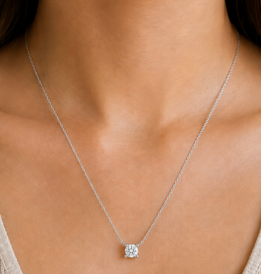 The "Main Character 2.0" Necklace in 14K Gold with Solitaire Laboratory Grown Diamond